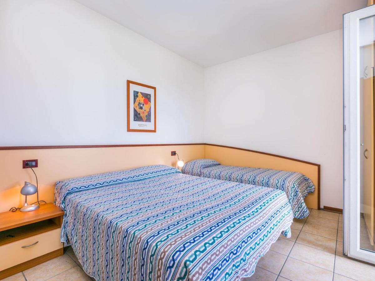 Apartment Robinia-Pinetine-3 By Interhome Дуна-Верде Экстерьер фото